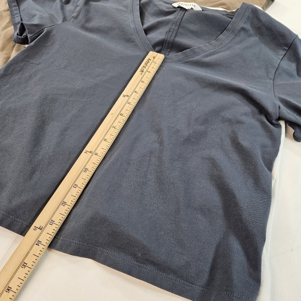 Lot Of 3 Athleta Shirts Womens Small Short Sleeve Tan Gray And White - Picture 9 of 13
